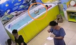 爆料小女孩溺水视频,网友紧急求救